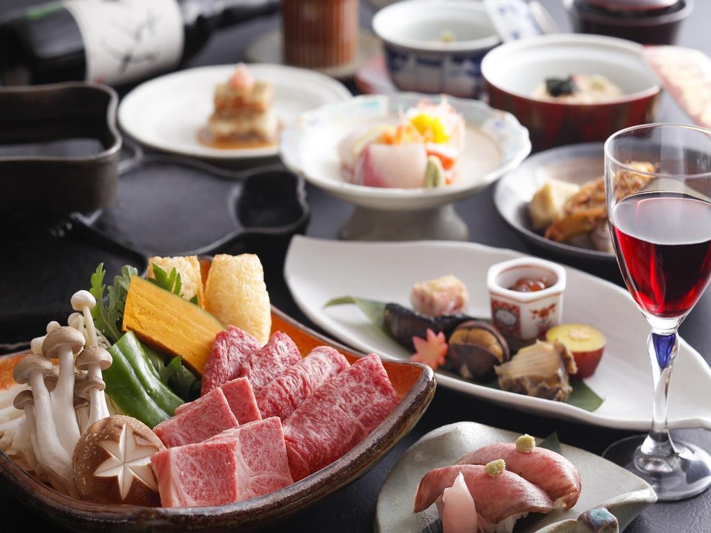 Ryokan Kutsuroginoya Yuu Takayama  Ngoại thất bức ảnh