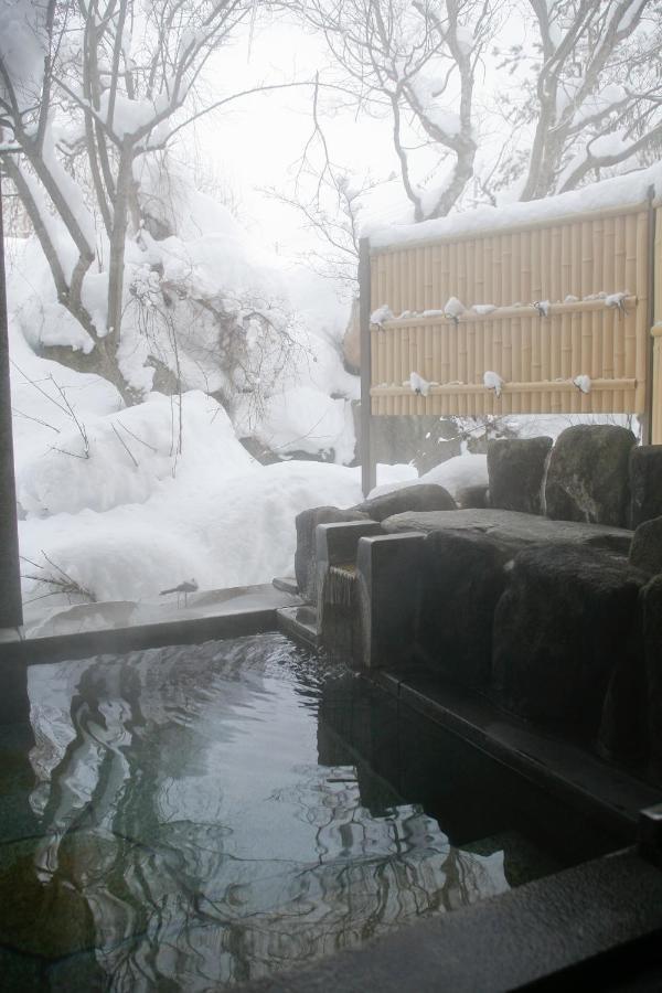 Ryokan Kutsuroginoya Yuu Takayama  Ngoại thất bức ảnh