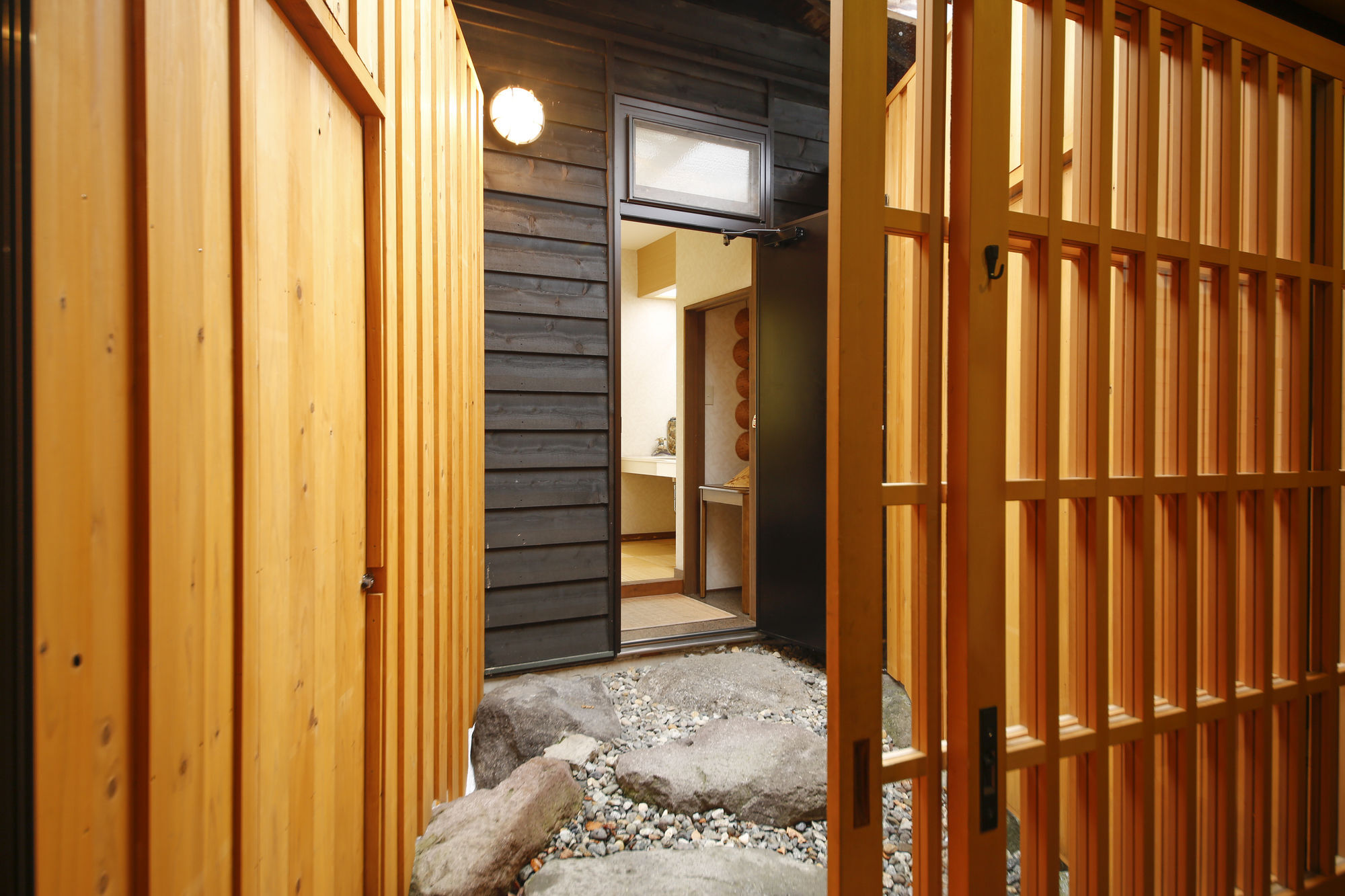 Ryokan Kutsuroginoya Yuu Takayama  Ngoại thất bức ảnh
