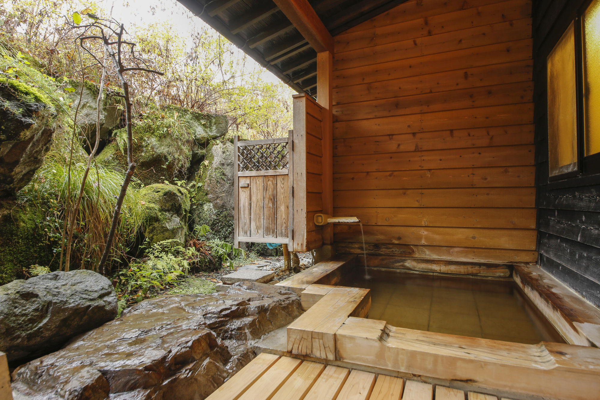 Ryokan Kutsuroginoya Yuu Takayama  Ngoại thất bức ảnh